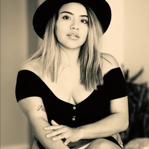 Meet your Posher, Kim